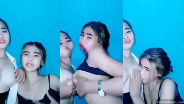 Duo ABG Lesbi Adu Toket Saling Jilat Sampai Squirt 2026 poster